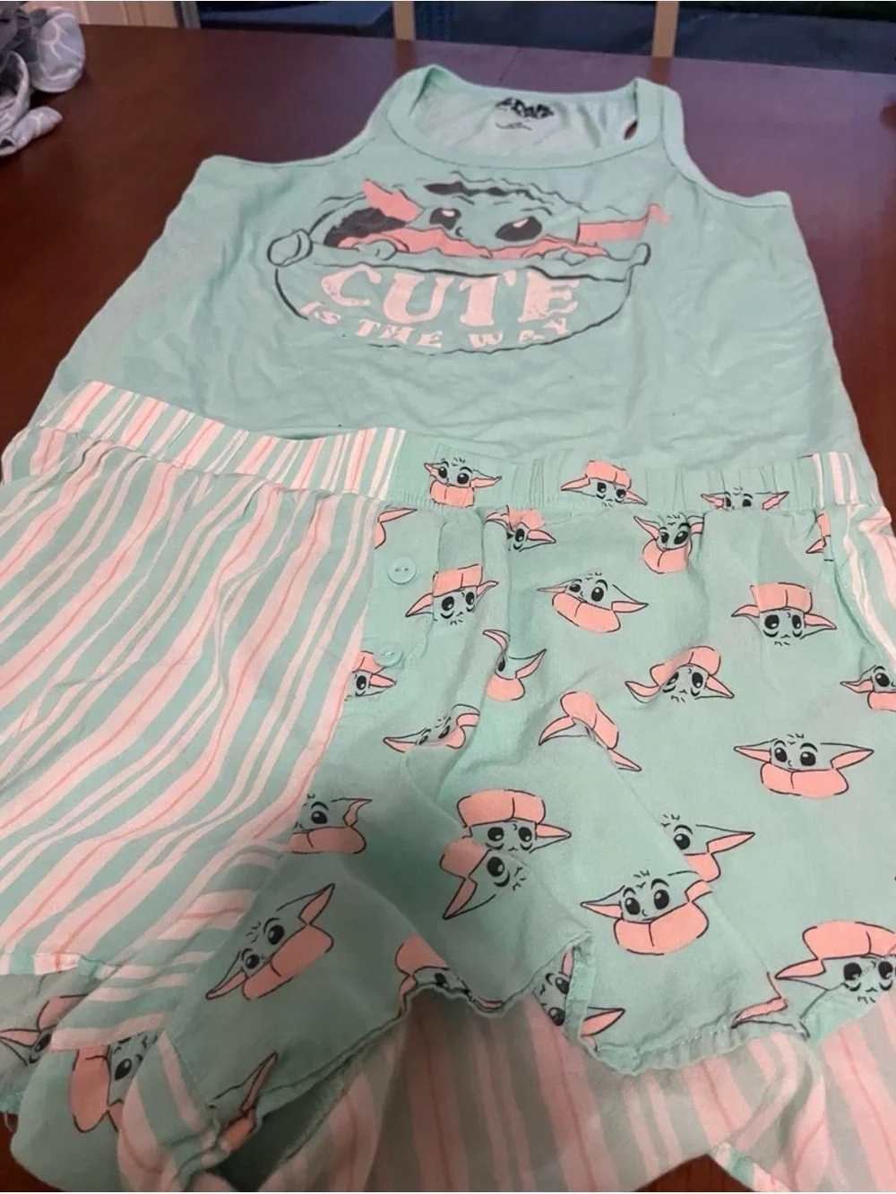 Star Wars Women’s Mint Green Baby Yoda Short Pajama Set